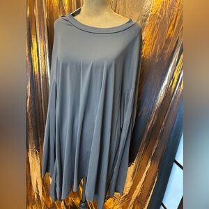 Rundolz German made tunic chocolate, med, will fit a large and even an XL $288